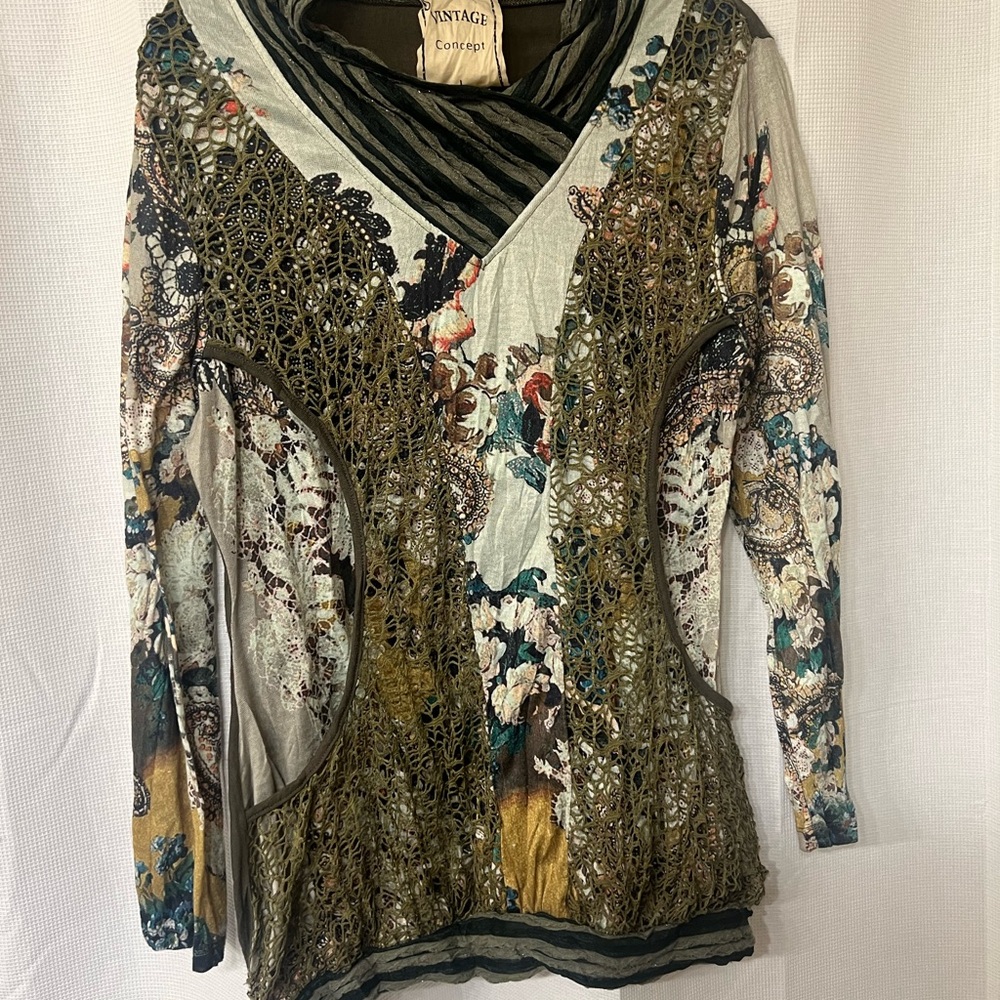 Grunge Black and green lace Embellished long sleeve goblin Blouse. Mosscore